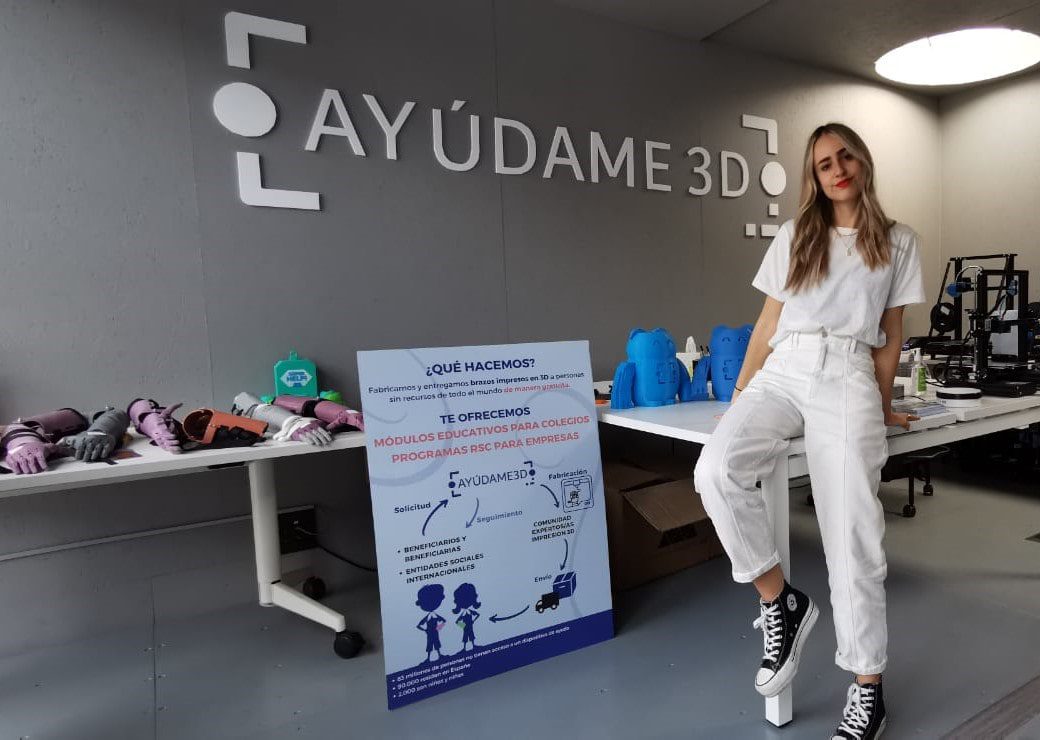  Laura_Ayudame3d