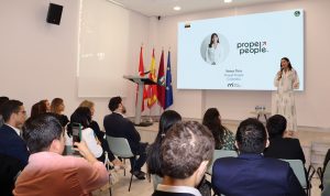 Proyecto Propel Peopel de Venus Toro.