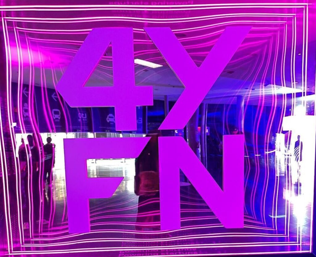 logo-4yfn